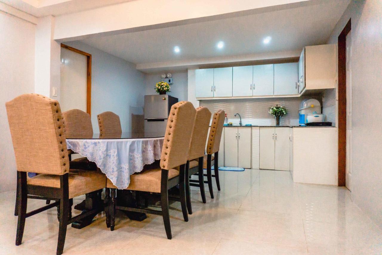 Two Story 87 Sqm Fully Air-Conditioned House In Babag 2, Мактан Экстерьер фото